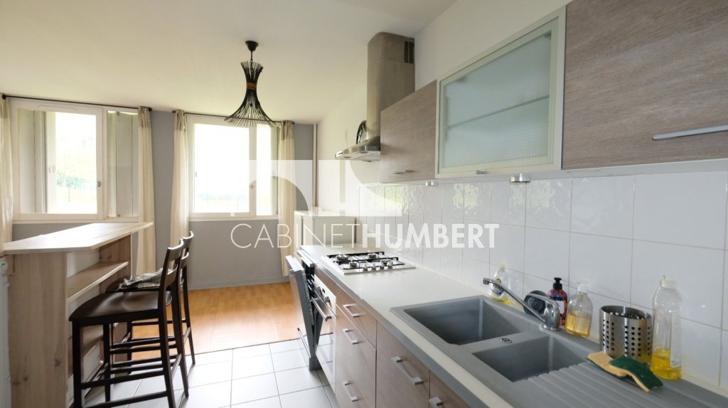 APPARTEMENT T2 A VENDRE - ST ETIENNE FAURIEL - 54.1 m2 - 67 000 &euro;