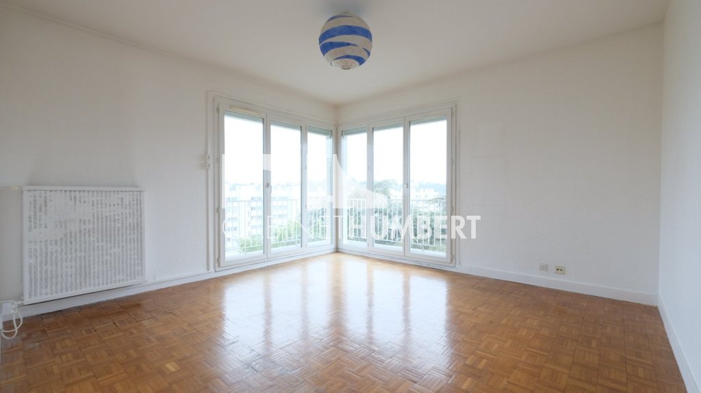 APPARTEMENT T2 A VENDRE - ST ETIENNE FAURIEL - 46.76 m2 - 59 000 &euro;
