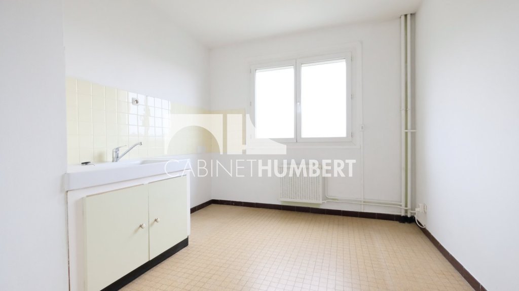 APPARTEMENT T2 A VENDRE - ST ETIENNE FAURIEL - 46.76 m2 - 59 000 &euro;