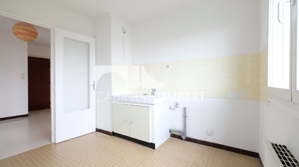 APPARTEMENT T2 A VENDRE - ST ETIENNE FAURIEL - 46.76 m2 - 59 000 &euro;