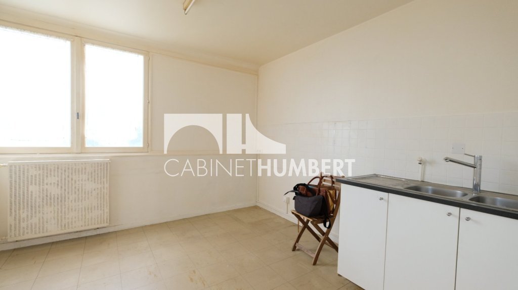 APPARTEMENT T2 A VENDRE - ST ETIENNE LA MÉTARE - 54 m2 - 47 000 &euro;