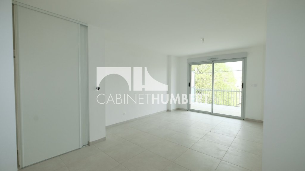 APPARTEMENT T2 A VENDRE - ST ETIENNE MONTAUD - 46.4 m2 - 158500€