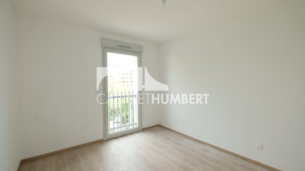 APPARTEMENT T2 A VENDRE - ST ETIENNE MONTAUD - 46.4 m2 - 158500€