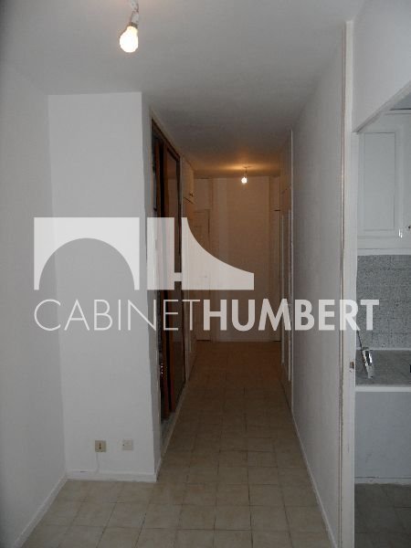 APPARTEMENT T3 A LOUER - ST ETIENNE BERGSON - 72.68 m2 - 710 € charges comprises par mois