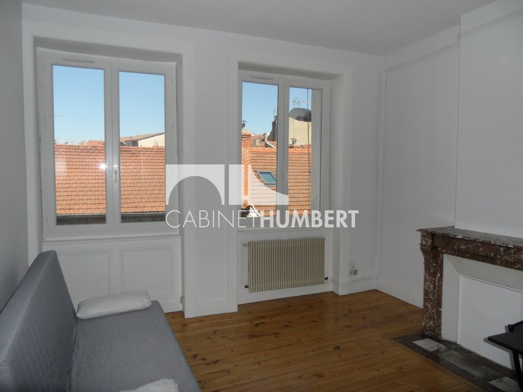 APPARTEMENT T3 A LOUER - ST ETIENNE CENTRE VILLE - 50.19 m2 - 500 &euro; charges comprises par mois