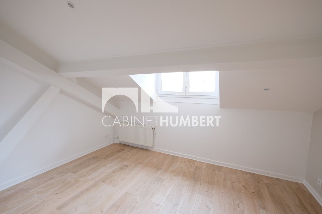 APPARTEMENT T3 A LOUER - ST ETIENNE CENTRE VILLE - 60.48 m2 - 770 € charges comprises par mois