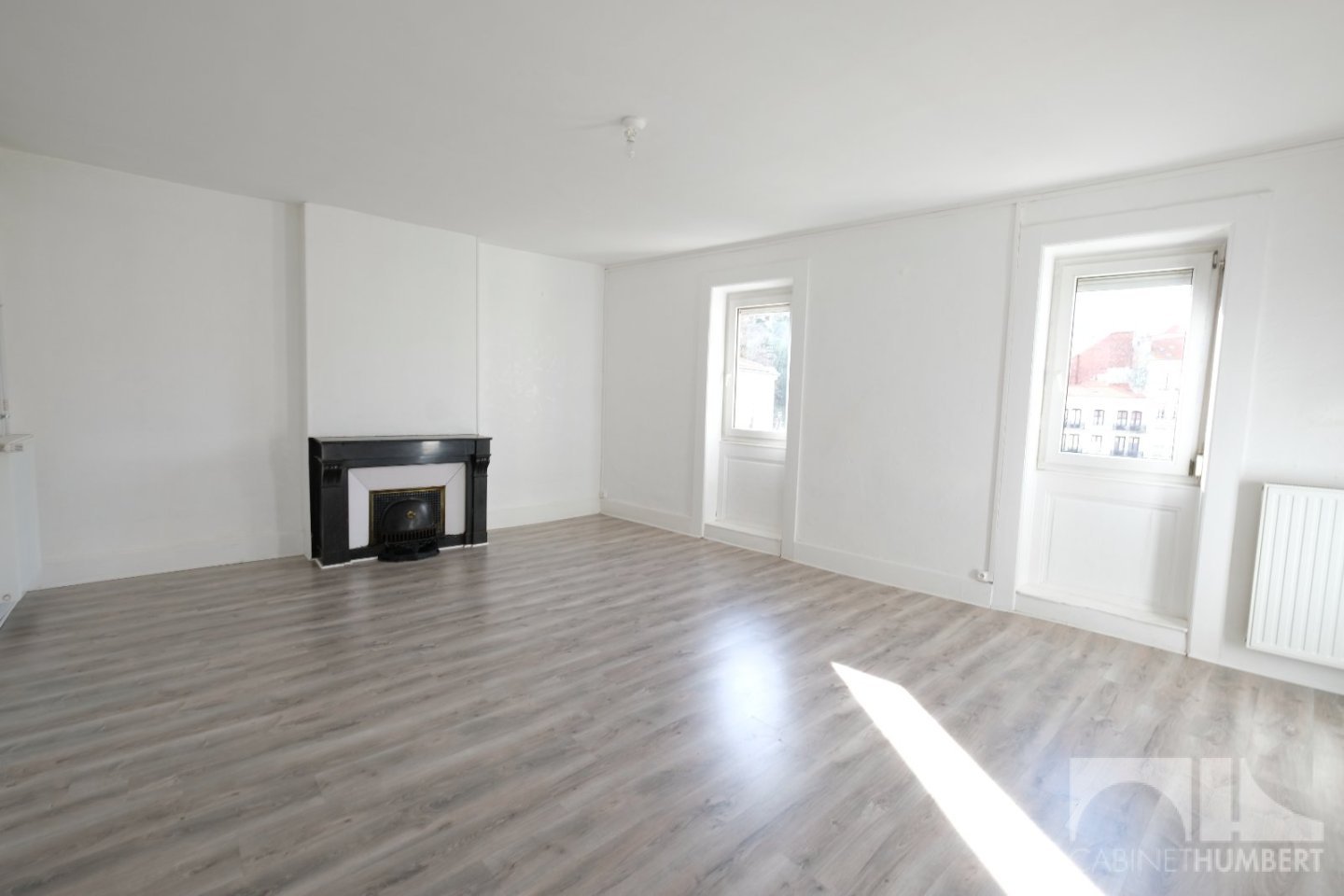 APPARTEMENT T3 A LOUER - ST ETIENNE CENTRE VILLE - 85,51 m2 - 590 € charges comprises par mois