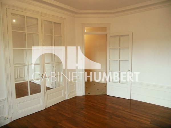 APPARTEMENT T3 A LOUER - ST ETIENNE CENTRE VILLE - 78.89 m2 - 550€ charges comprises par mois