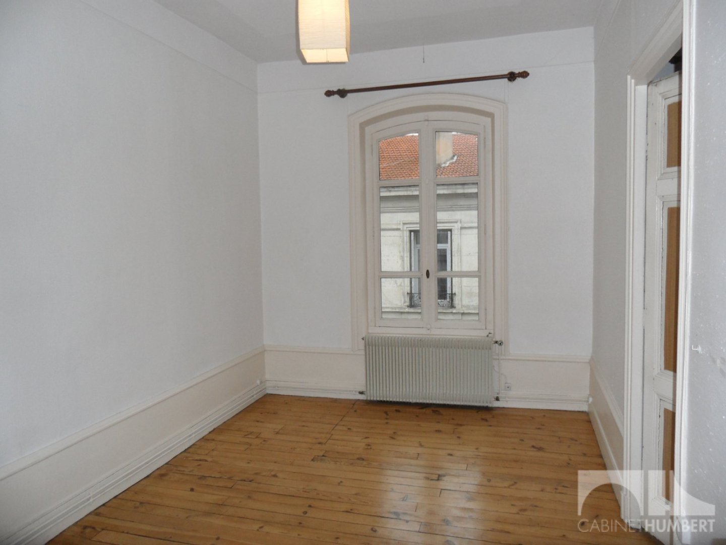 APPARTEMENT T3 A LOUER - ST ETIENNE CENTRE VILLE - 53 m2 - 390 € charges comprises par mois