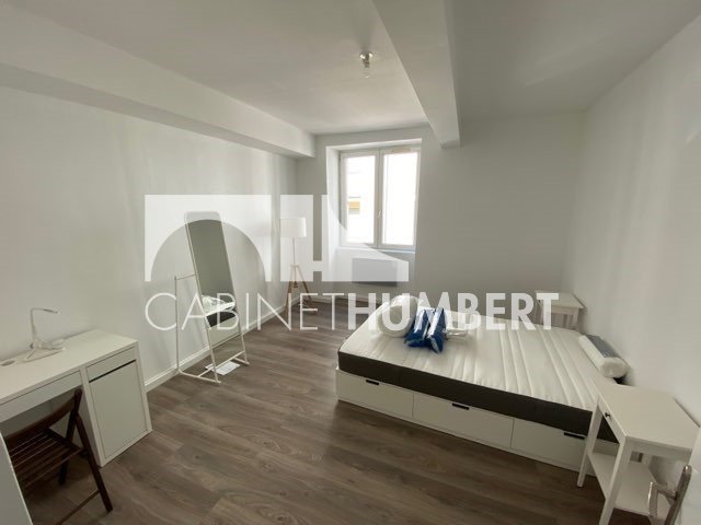 APPARTEMENT T3 A LOUER - ST ETIENNE CENTRE VILLE - 78 m2 - 700 &euro; charges comprises par mois