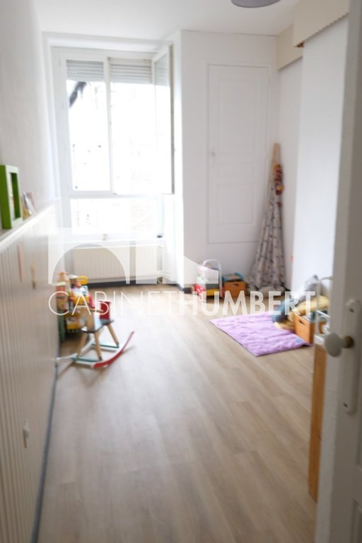 APPARTEMENT T3 A LOUER - ST ETIENNE CENTRE VILLE - 82.75 m2 - 840 € charges comprises par mois