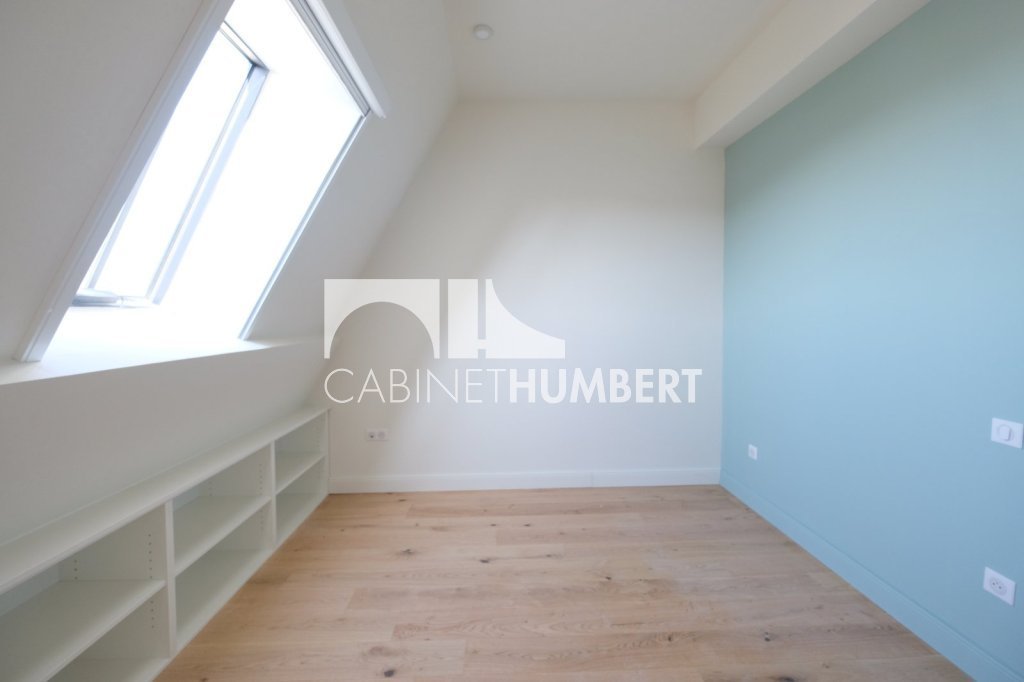 HYPER CENTRE T3 A LOUER - ST ETIENNE CENTRE VILLE - 90.91 m2 - 985 &euro; charges comprises par mois