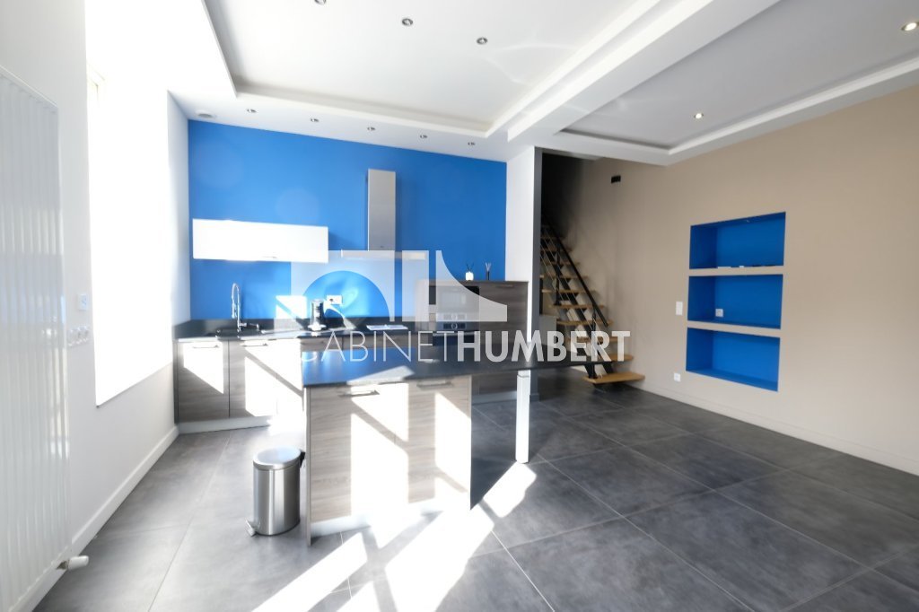 APPARTEMENT T3 A LOUER - ST ETIENNE CENTRE VILLE - 60.85 m2 - 665€ charges comprises par mois