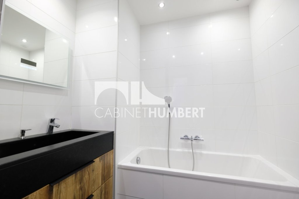 APPARTEMENT T3 A LOUER - ST ETIENNE CENTRE VILLE - 60.85 m2 - 665€ charges comprises par mois