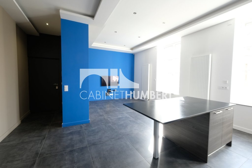 APPARTEMENT T3 A LOUER - ST ETIENNE CENTRE VILLE - 60.85 m2 - 665€ charges comprises par mois