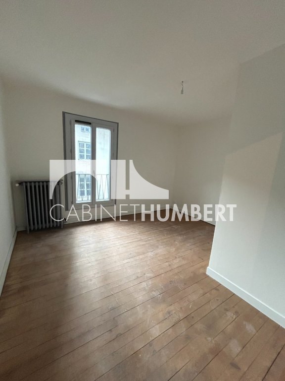 APPARTEMENT T3 A LOUER - ST ETIENNE CENTRE VILLE - 63 m2 - 630�&euro; charges comprises par mois