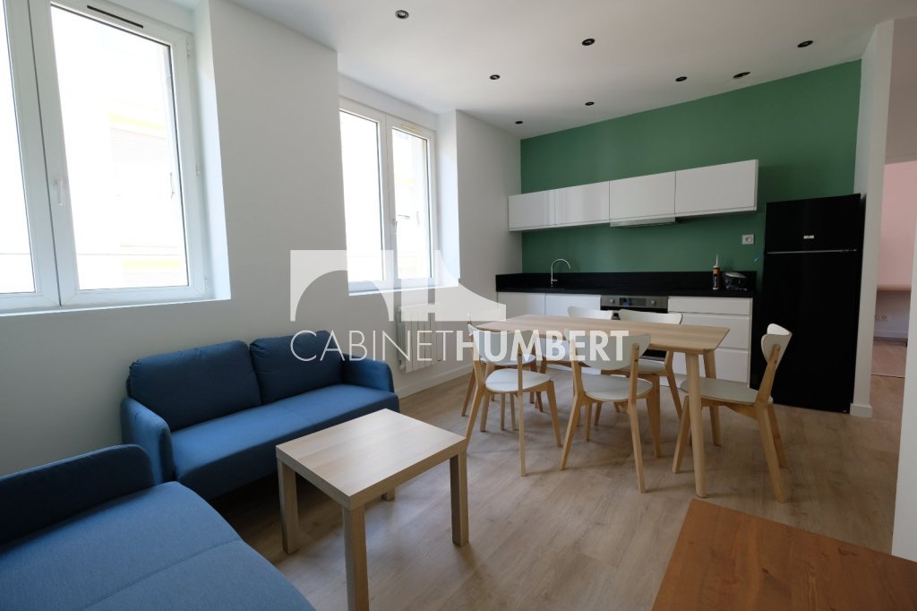 APPARTEMENT T3 A LOUER - ST ETIENNE CENTRE VILLE - 50.07 m2 - 600 &euro; charges comprises par mois