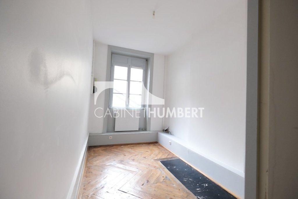 APPARTEMENT T3 A LOUER - ST ETIENNE CENTRE VILLE - 65.46 m2 - 570€ charges comprises par mois