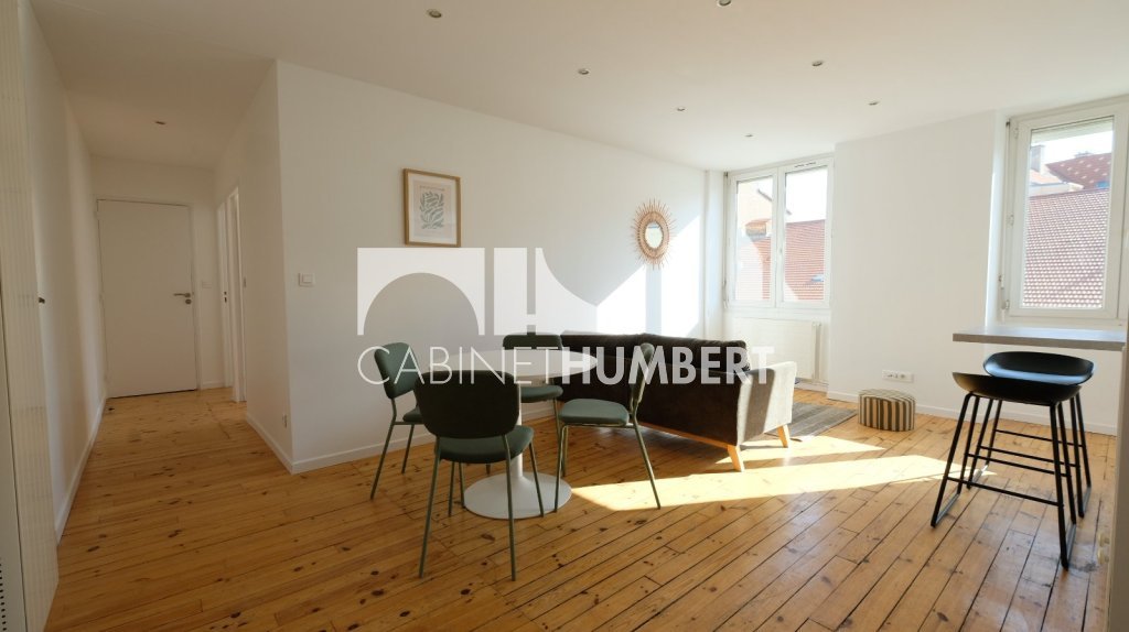 centre ville A LOUER - ST ETIENNE CENTRE VILLE - 61 m2 - 650 &euro; charges comprises par mois
