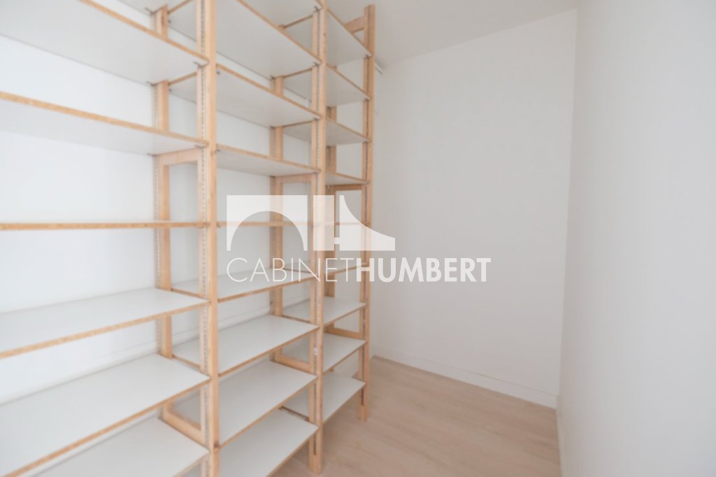 APPARTEMENT T3 A LOUER - ST ETIENNE CENTRE VILLE - 89.18 m2 - 735 &euro; charges comprises par mois