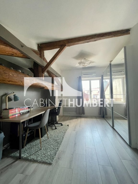 APPARTEMENT T3 A LOUER - ST ETIENNE CENTRE VILLE - 74.01 m2 - 730 &euro; charges comprises par mois
