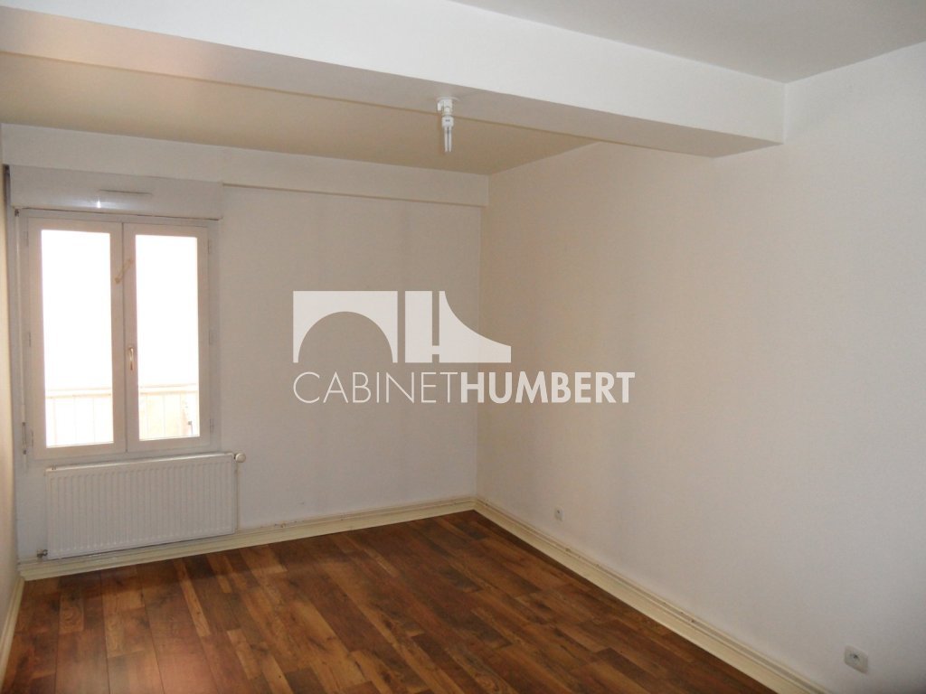 APPARTEMENT T3 A LOUER - ST ETIENNE CENTRE VILLE - 65.05 m2 - 495€ charges comprises par mois