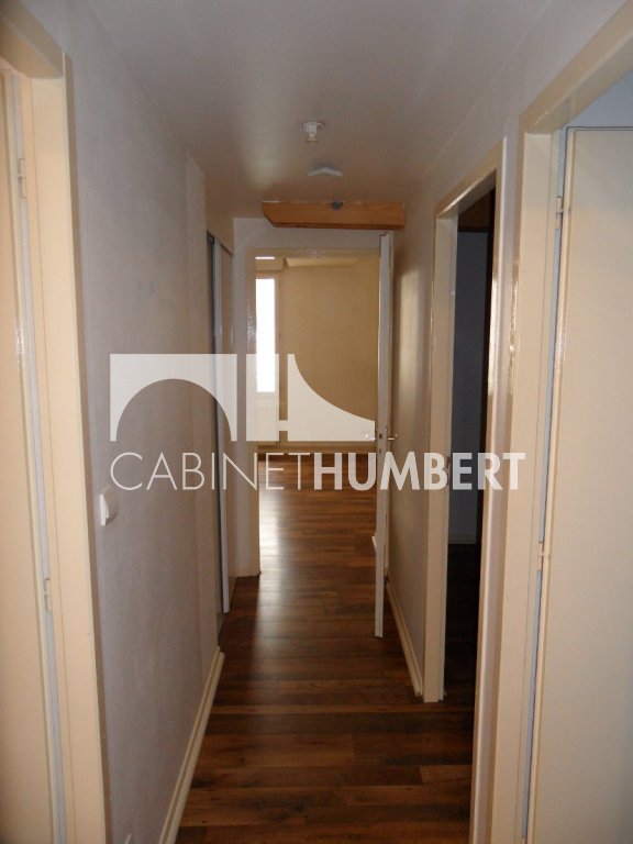 APPARTEMENT T3 A LOUER - ST ETIENNE CENTRE VILLE - 65.05 m2 - 495€ charges comprises par mois