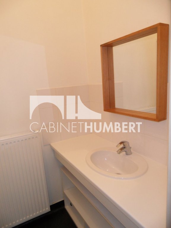 APPARTEMENT T3 A LOUER - ST ETIENNE CENTRE VILLE - 72 m2 - 650 &euro; charges comprises par mois