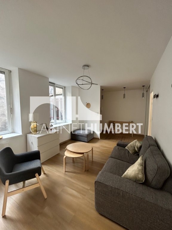APPARTEMENT T3 A LOUER - ST ETIENNE CENTRE VILLE - 50.78 m2 - 597 &euro; charges comprises par mois