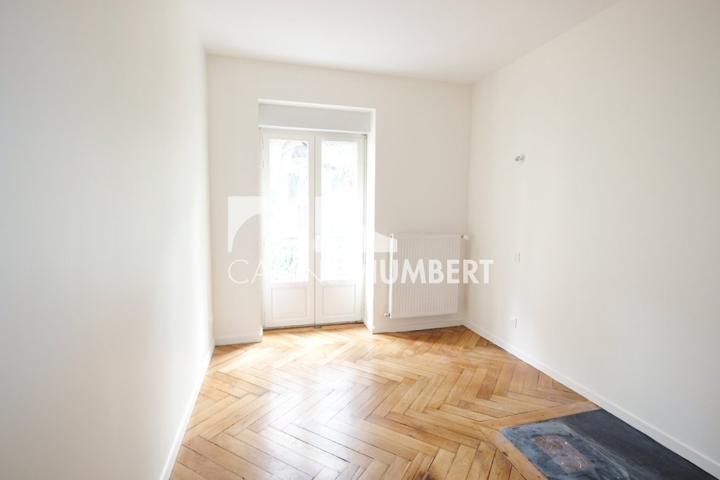 APPARTEMENT T3 A LOUER - ST ETIENNE CENTRE VILLE - 59.52 m2 - 660�&euro; charges comprises par mois