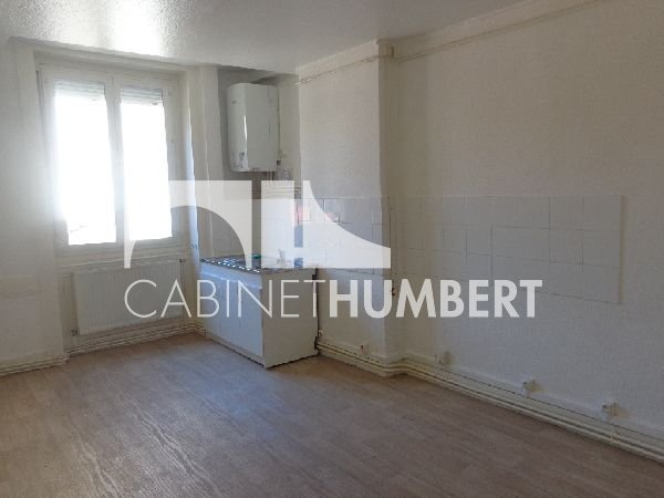 APPARTEMENT T3 A LOUER - ST ETIENNE CENTRE VILLE - 82.72 m2 - 545�&euro; charges comprises par mois
