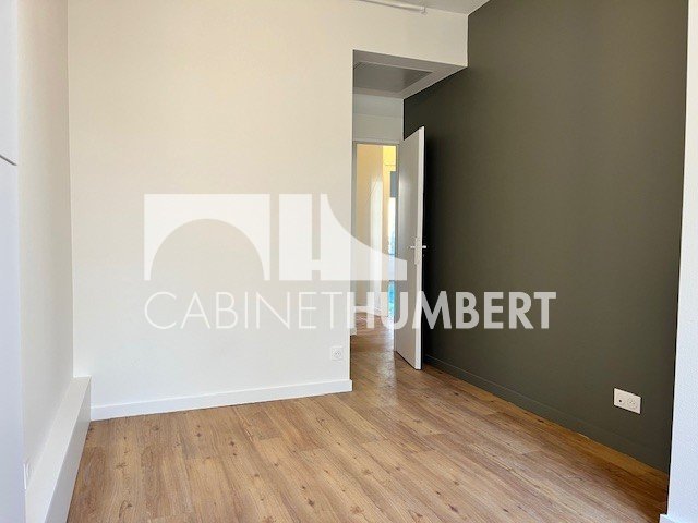 APPARTEMENT T3 A LOUER - ST ETIENNE CHATEAUCREUX - 75.63 m2 - 745 &euro; charges comprises par mois