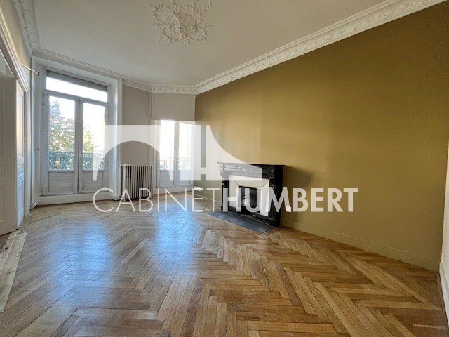 APPARTEMENT T3 A LOUER - ST ETIENNE CHATEAUCREUX - 75.63 m2 - 745 &euro; charges comprises par mois