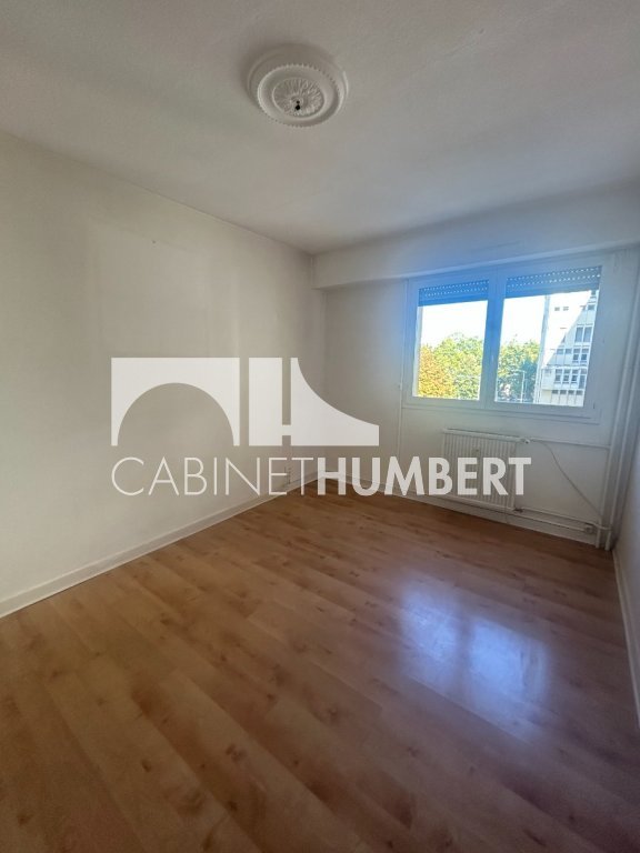 APPARTEMENT T3 A LOUER - ST ETIENNE CHAVANELLE - 84.7 m2 - 895 &euro; charges comprises par mois