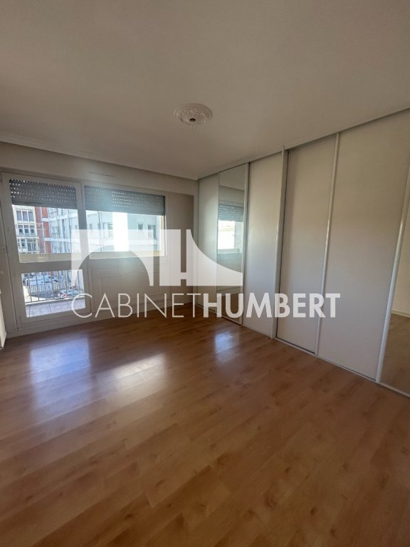 APPARTEMENT T3 A LOUER - ST ETIENNE CHAVANELLE - 84.7 m2 - 895 &euro; charges comprises par mois