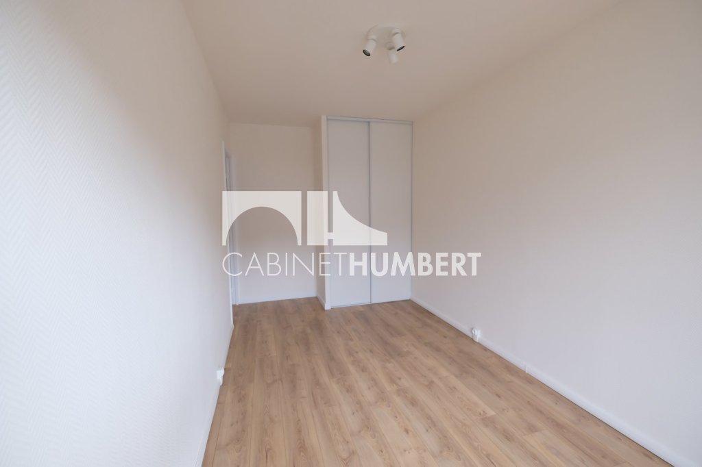 APPARTEMENT T3 A LOUER - ST ETIENNE FACULTE / CENTRE DEUX - 56 m2 - 670�&euro; charges comprises par mois