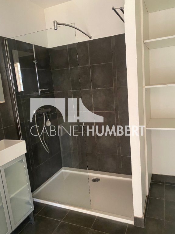 APPARTEMENT T3 A LOUER - ST ETIENNE FACULTE / CENTRE DEUX - 77 m2 - 500�&euro; charges comprises par mois