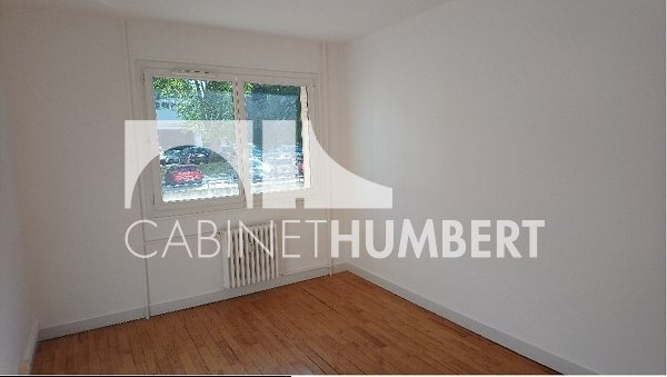 APPARTEMENT T3 A LOUER - ST ETIENNE FAURIEL - 58.57 m2 - 600€ charges comprises par mois