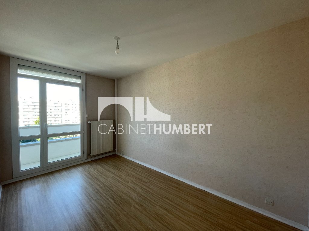 APPARTEMENT T3 A LOUER - ST ETIENNE FAURIEL - 67 m2 - 715€ charges comprises par mois