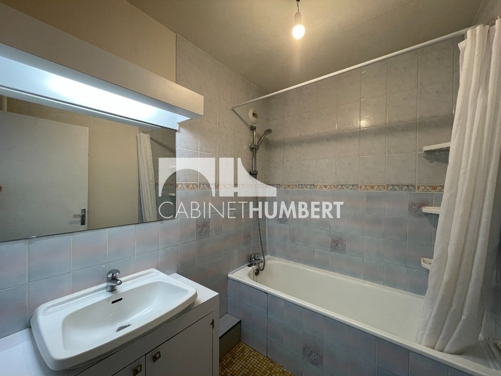 APPARTEMENT T3 A LOUER - ST ETIENNE FAURIEL - 67 m2 - 715€ charges comprises par mois