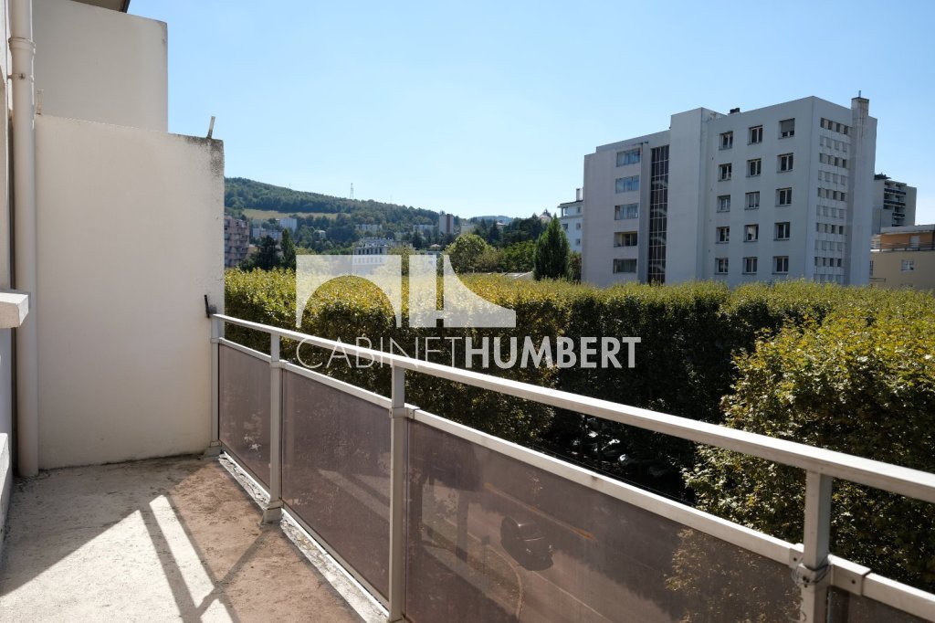 APPARTEMENT T3 A LOUER - ST ETIENNE FAURIEL - 58.58 m2 - 620 &euro; charges comprises par mois