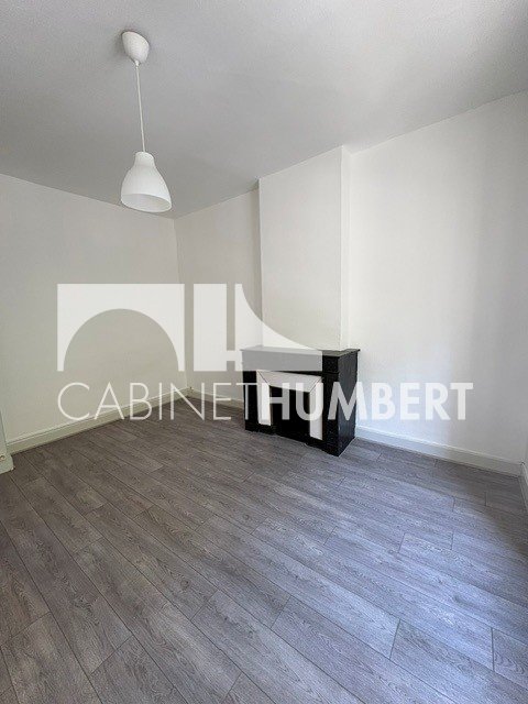 APPARTEMENT T3 A LOUER - ST ETIENNE FAURIEL - 57.5 m2 - 550 &euro; charges comprises par mois