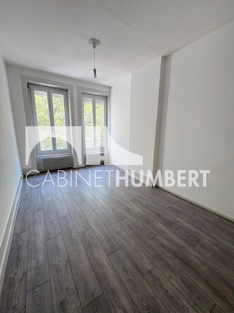APPARTEMENT T3 A LOUER - ST ETIENNE FAURIEL - 57.5 m2 - 550 &euro; charges comprises par mois