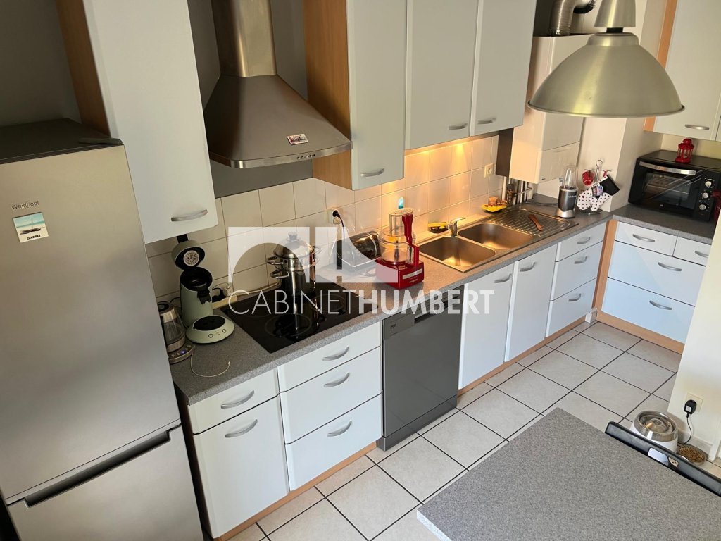 APPARTEMENT T3 A LOUER - ST ETIENNE FAURIEL - 66.47 m2 - 820 &euro; charges comprises par mois