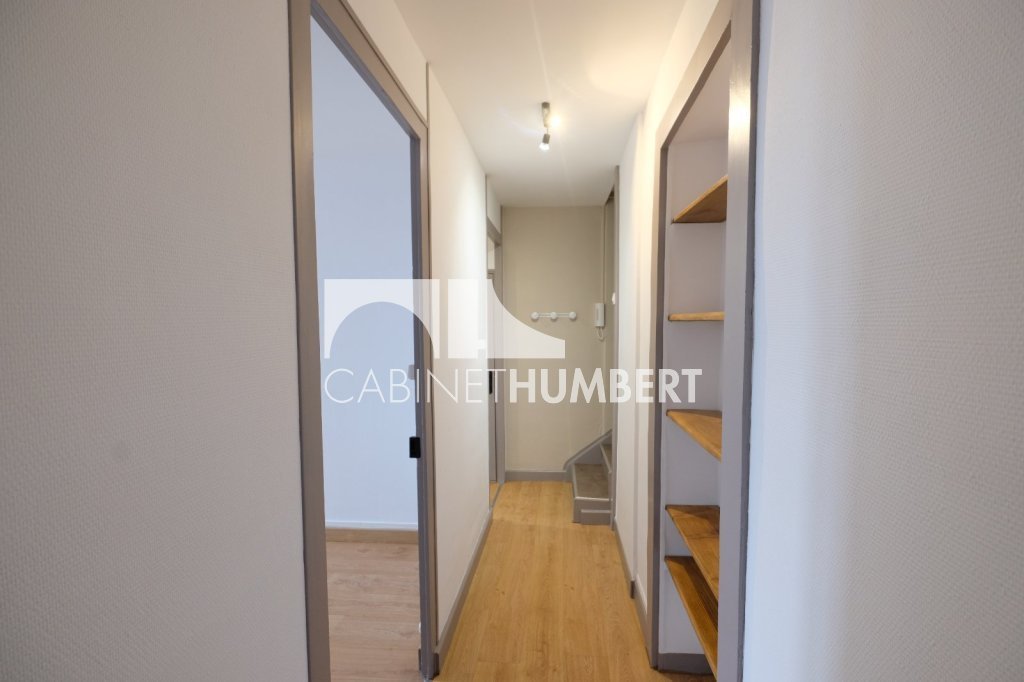 APPARTEMENT T3 A LOUER - ST ETIENNE FAURIEL - 57.08 m2 - 530 &euro; charges comprises par mois