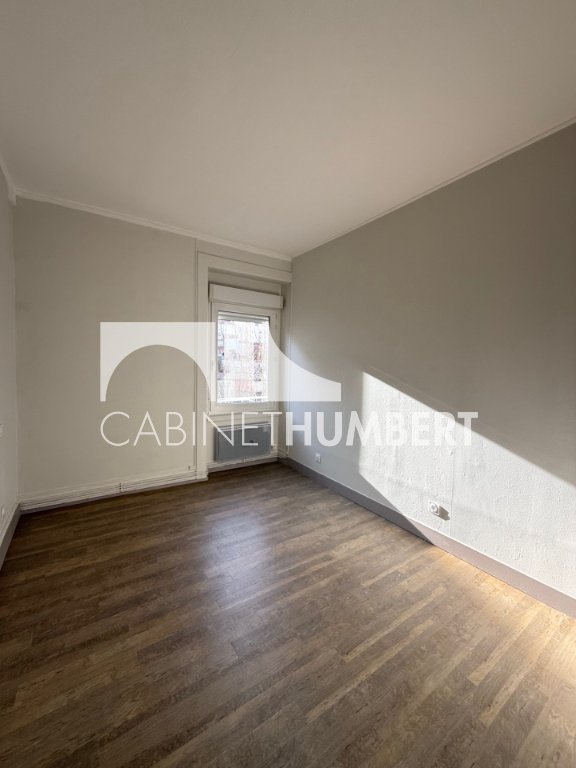 APPARTEMENT T3 A LOUER - ST ETIENNE FAURIEL - 55 m2 - 540�&euro; charges comprises par mois