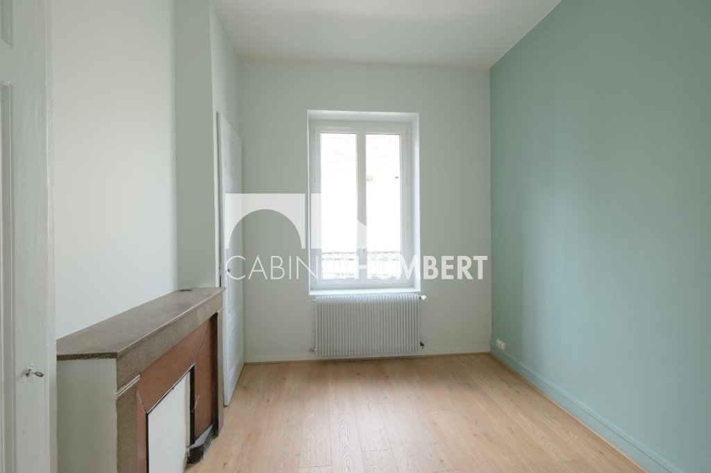 APPARTEMENT T3 A LOUER - ST ETIENNE JACQUARD - 70 m2 - 600 &euro; charges comprises par mois