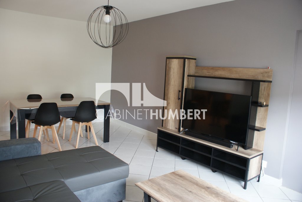 APPARTEMENT T3 A LOUER - ST ETIENNE LA MTARE - 78.33 m2 - 690€ charges comprises par mois