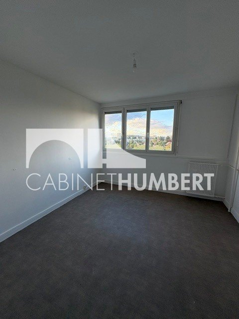 APPARTEMENT T3 A LOUER - ST ETIENNE LA MÉTARE - 67.79 m2 - 610 &euro; charges comprises par mois
