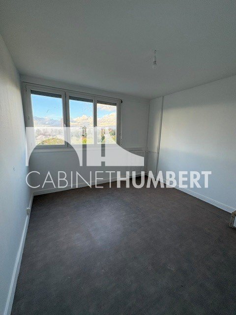 APPARTEMENT T3 A LOUER - ST ETIENNE LA MÉTARE - 67.79 m2 - 610 &euro; charges comprises par mois